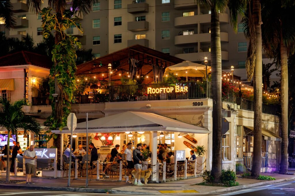 Dolores But You Can Call Me Lolita — hero